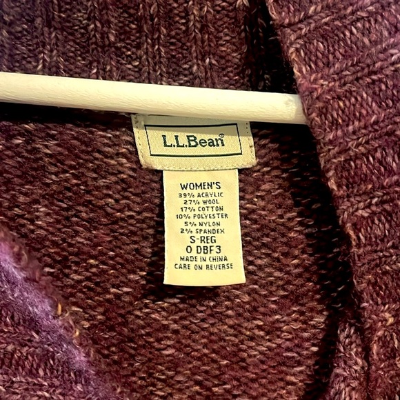 L. L. Bean Women’s Wool Turtleneck Sweater Size S - Picture 3 of 7
